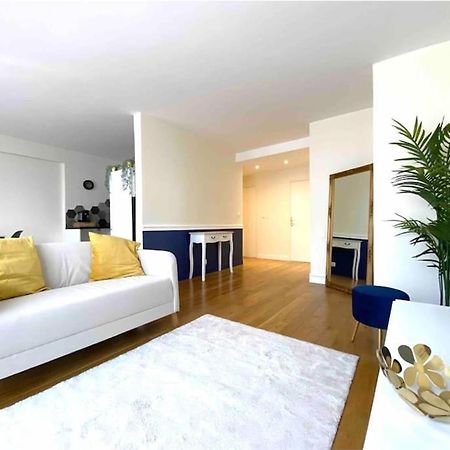 * Superbe Appartement A Versailles * Kültér fotó